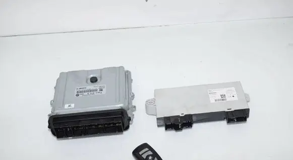 BMW 5 F10 F11 Engine ECU kit and lock set 9268751 61359268751 61359282118