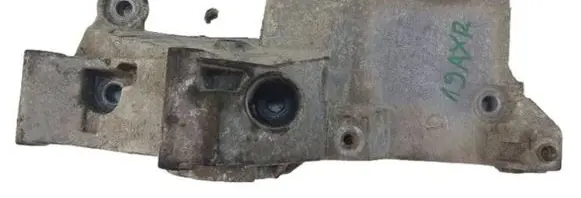 Volkswagen Polo IV 9N3 Generator/alternator bracket 038903143ag