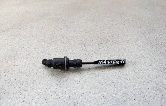 Renault Master III Clutch master cylinder 306106218R51 306106218R
