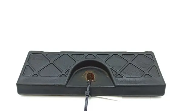 Battery bracket