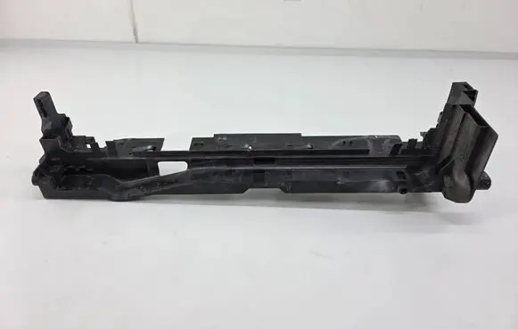 Mercedes-Benz E W213 Radiator mount bracket A0995041700