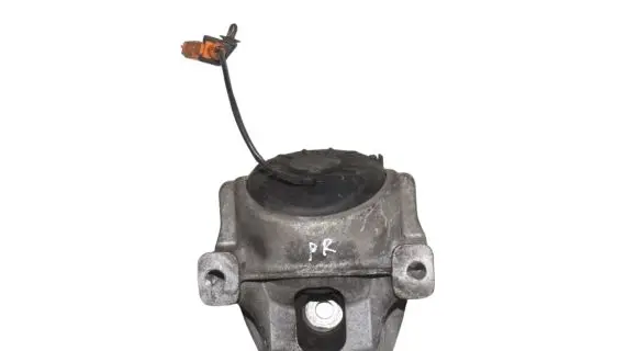 Audi A6 S6 C7 4G Engine mount bracket 8R0199381B