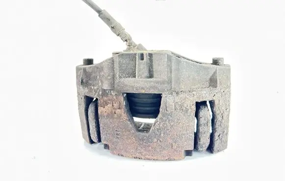Volvo XC90 Front brake caliper 30657307