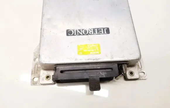 BMW 5 E34 Engine control unit/module 17060779 0280000328