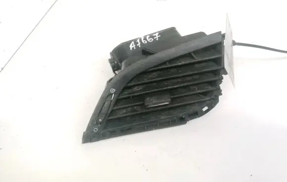Peugeot 207 Dash center air vent grill 9650088477 A1010047