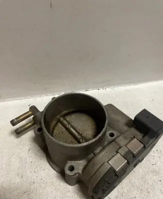 Audi A6 S6 C5 4B Throttle valve 078133062B 0280750030
