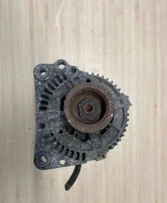 Skoda Octavia Mk1 (1U) Generator/alternator 037903023C
