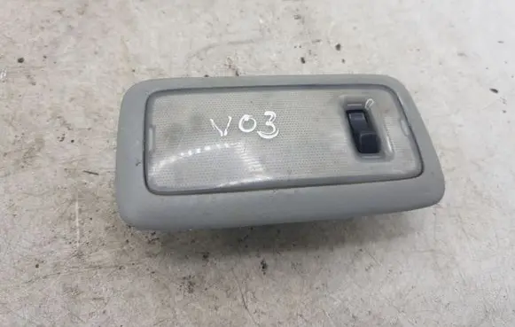 Toyota Avensis T220 Rear seat light NOCODE