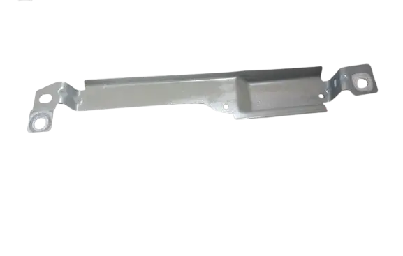 Volvo XC60 Fender mounting bracket 31424580 SK82003