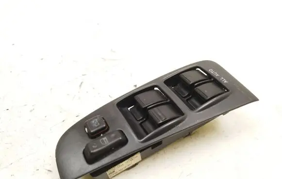 Toyota Avensis T250 Electric window control switch 54035144