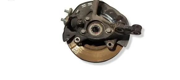 Toyota Yaris XP210 Front wheel hub