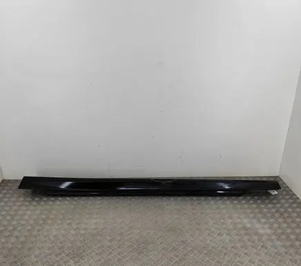 BMW 5 G60 Sill 8084759