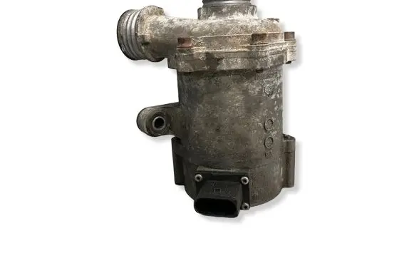 BMW 4 F32 F33 Water pump 707223010 23112200104 2200104