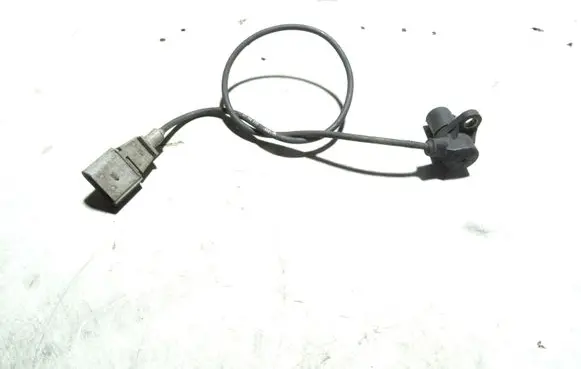 Audi A4 S4 B6 8E 8H Crankshaft position sensor 0261210148