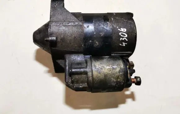 Renault Clio II Starter motor 