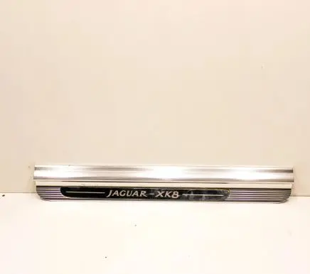 Jaguar XK8 - XKR Front sill trim cover