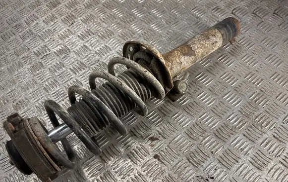Skoda Superb B6 (3T) Front shock absorber/damper
