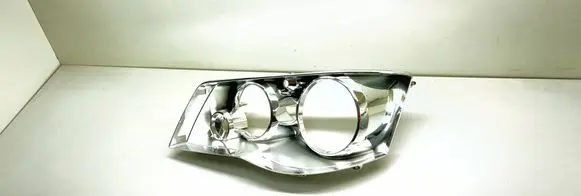 Chrysler Grand Voyager V Headlight lense 220071001