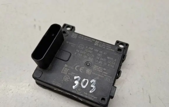 Mercedes-Benz C W206 Distronic sensor radar 0009006647 A0009006647