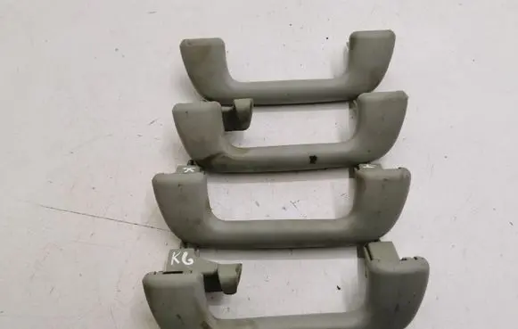 Toyota Avensis T250 A set of handles for the ceiling 