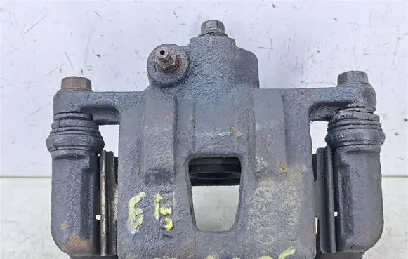 Chevrolet Epica Rear brake caliper 