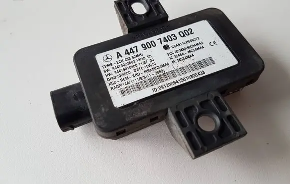 Mercedes-Benz V Class W447 Tire pressure sensor A4479007403