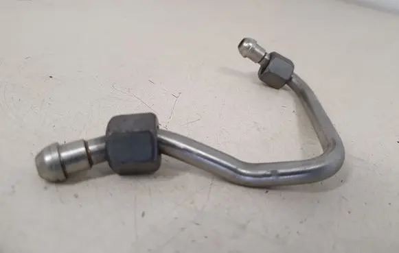 Ford Focus Fuel injector supply line/pipe BM5G9D354DB