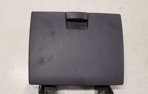 Hyundai Santa Fe Glove box 847452B000