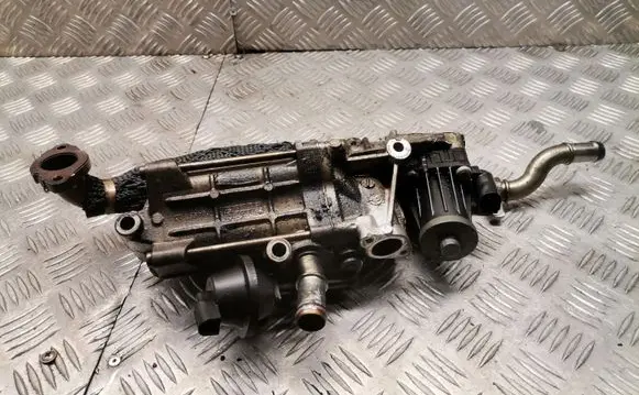 Jaguar XF X250 EGR valve cooler 9x2q9u438ca