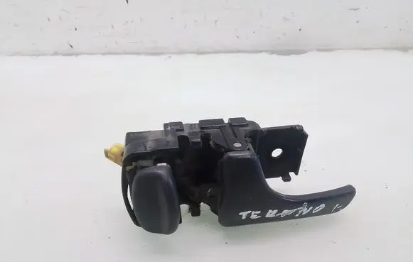 Nissan Terrano Front door interior handle
