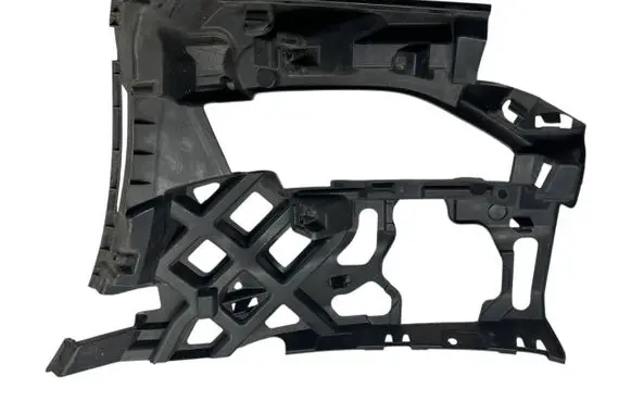 Volkswagen Golf VII Front bumper mounting bracket 5G0807724F
