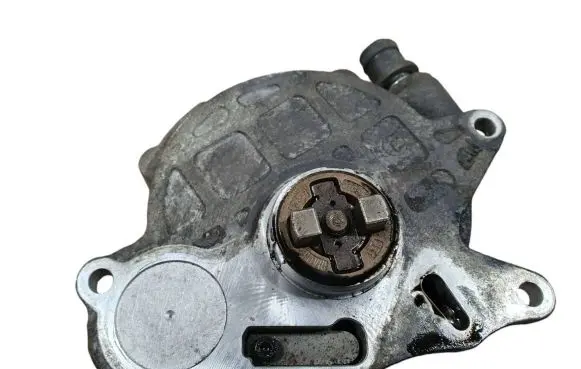 Volkswagen Transporter - Caravelle T5 Vacuum pump 03L145100F