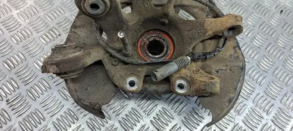 BMW 1 E81 E87 Rear wheel hub spindle/knuckle 