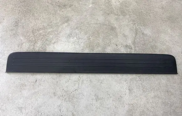 Toyota Prius (XW20) Front sill trim cover 6791163010