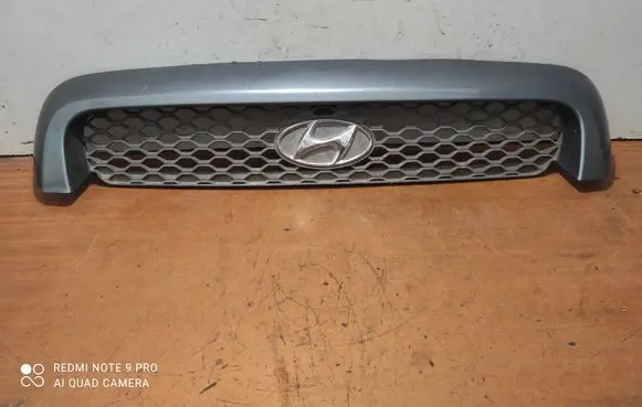 Hyundai Santa Fe Front grill