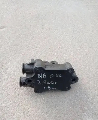Mercedes-Benz C W203 Fuel injection high pressure pump a6110900350