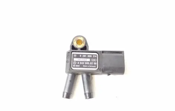 Infiniti Q30 Sensor A6429050200
