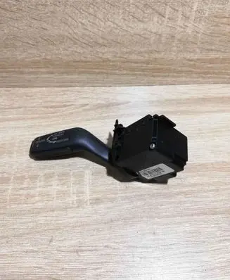 Audi A6 S6 C6 4F Wiper turn signal indicator stalk/switch 4E0953521