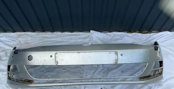 Volkswagen Golf VII Front bumper 5G0807221