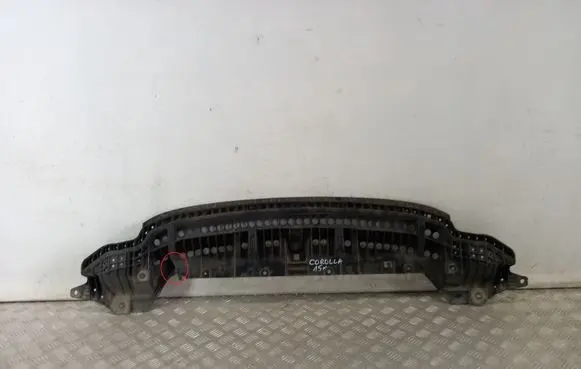 Front bumper skid plate/under tray