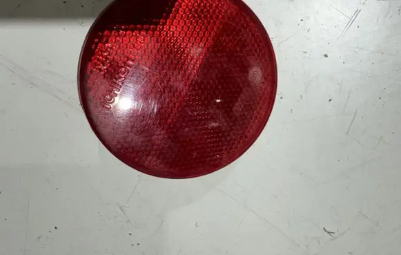 Nissan Juke I F15 Rear tail light reflector