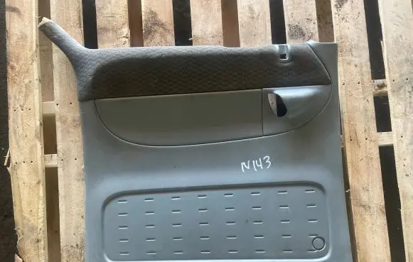 Chrysler Voyager Sliding door card 