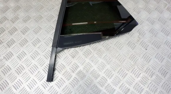 BMW X2 F39 Rear vent window glass 7420541