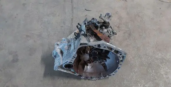 Toyota Aygo AB40 Manual 5 speed gearbox