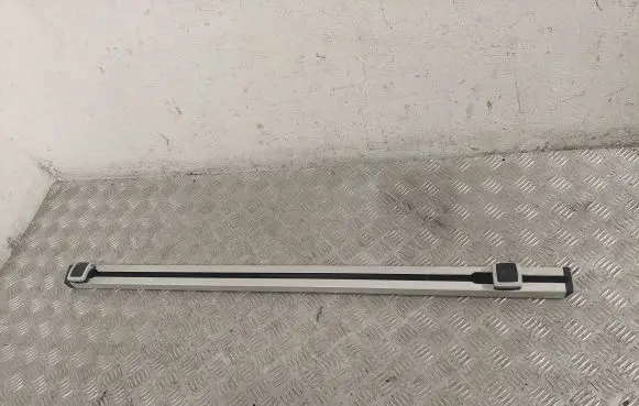 Toyota Avensis T270 Other trunk/boot trim element 5840005010 990200746701