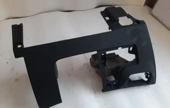 Audi A3 S3 8V Dashboard lower bottom trim panel 8V5880301