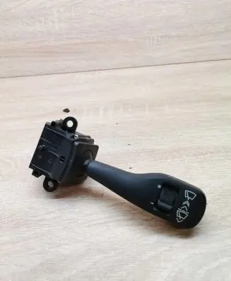 BMW 5 E39 Wiper control stalk 8363664