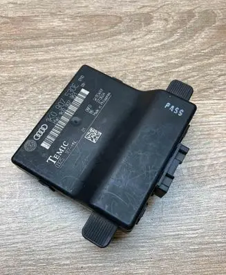 Volkswagen Golf IV Gateway control module 1K0907530E 1K0907951