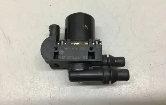 BMW 6 F06 Gran coupe Coolant heater control valve 8514557 1712851455703 1147412212