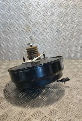 Hyundai Santa Fe Brake booster 585002B995
